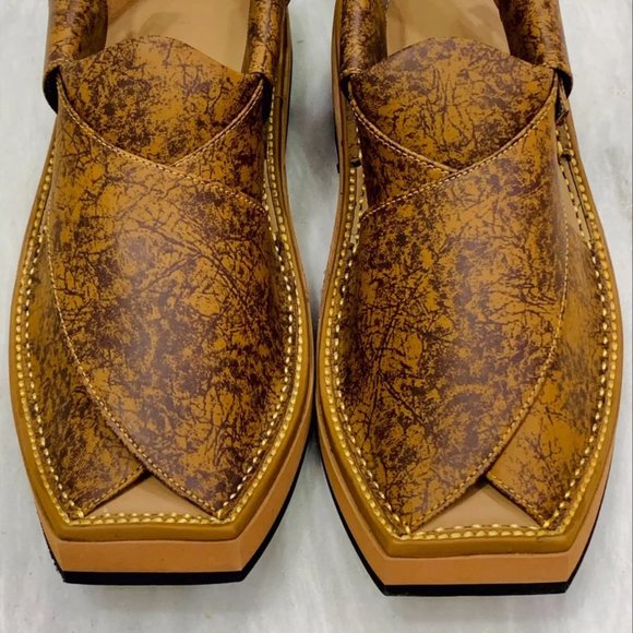 Premium Quality Men's Leather Sandals, Handcrafted Peshawari Chappal - Picture 5 of 12